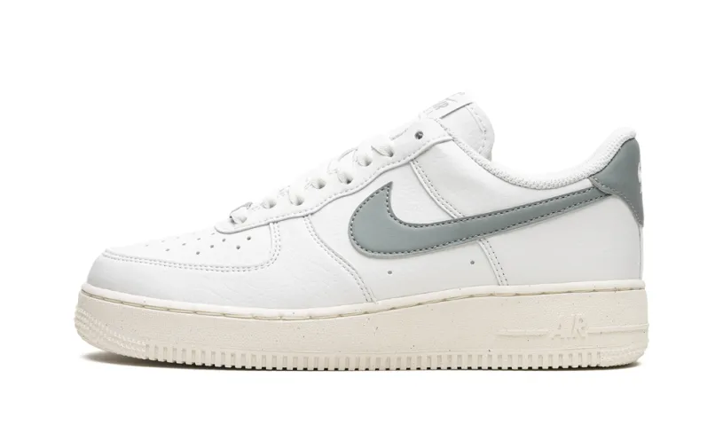 Nike Lifestyle AIR FORCE 1 '07 NEXT NATURE MNS WMNS 'Mica Green' 