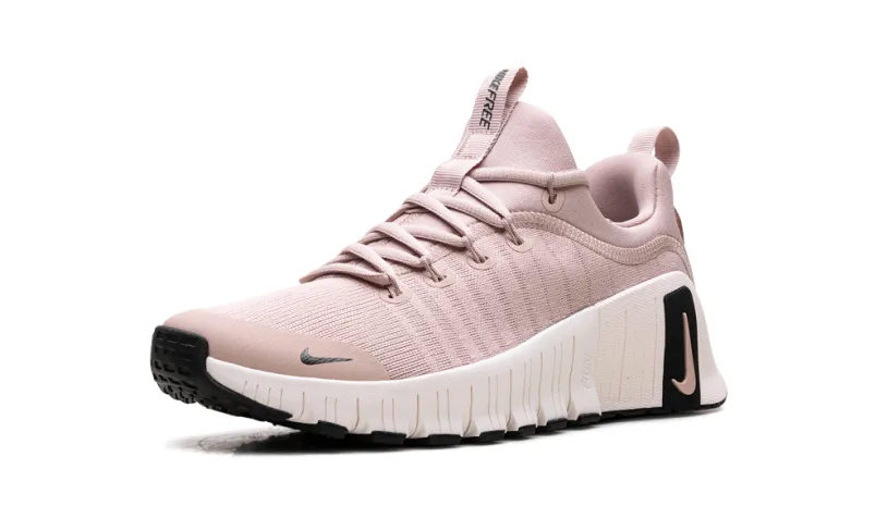 Nike Lifestyle Free Metcon 6 PRM WMNS 'Pink Oxford   Light Soft Pink   Black' 