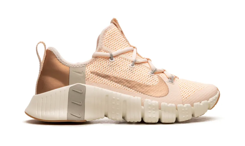 Nike Lifestyle FREE METCON 3 WMNS 'Guava Ice' 