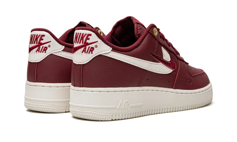 Nike Lifestyle Air Force 1 '07 PRM 'Join Forces - Team Red' 