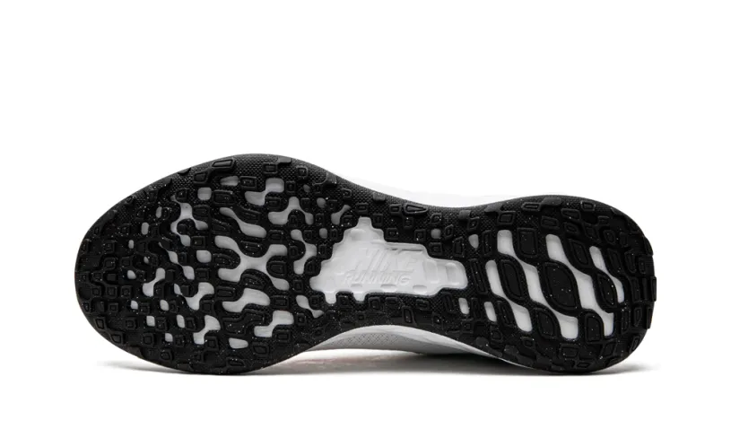 Nike Lifestyle REVOLUTION 6 NN MNS WMNS 