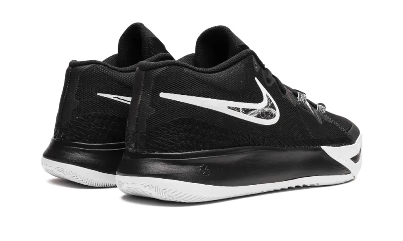 Nike Basketball Kyrie Flytrap VI 'Iron Grey' 