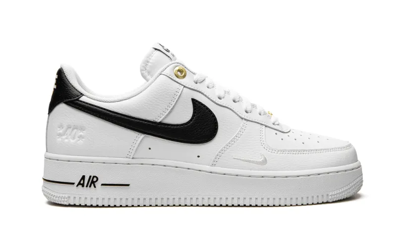Nike Lifestyle Air Force 1 ’07 LV8 'White   Black' 