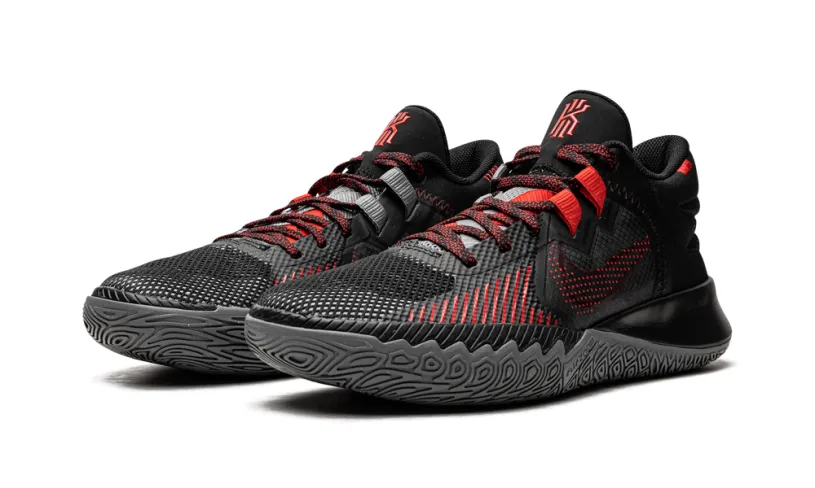 Nike Basketball Kyrie Flytrap V 