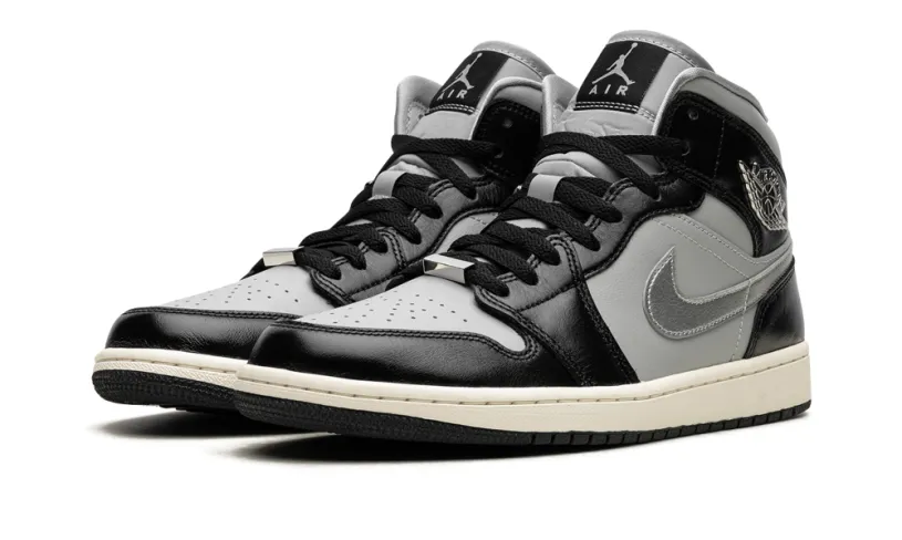 Air Jordan 1 AIR JORDAN 1 MID SE WMNS 'Black Chrome'