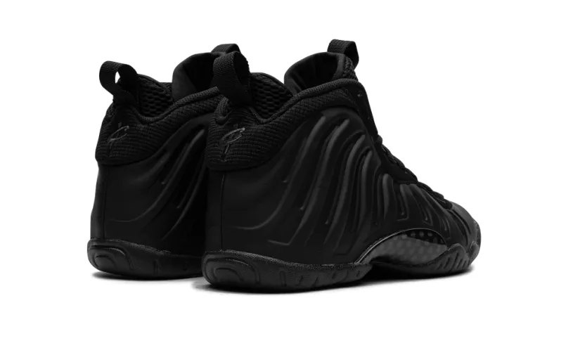Nike Basketball Little Posite One GS 'Triple Black'