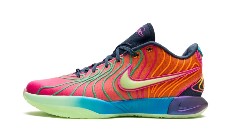 Nike Basketball LeBron 21 'Optimism' 