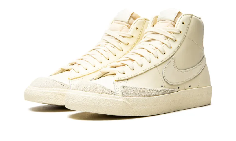 Nike Lifestyle BLAZER MID 77 MNS WMNS 'Coconut Milk' 