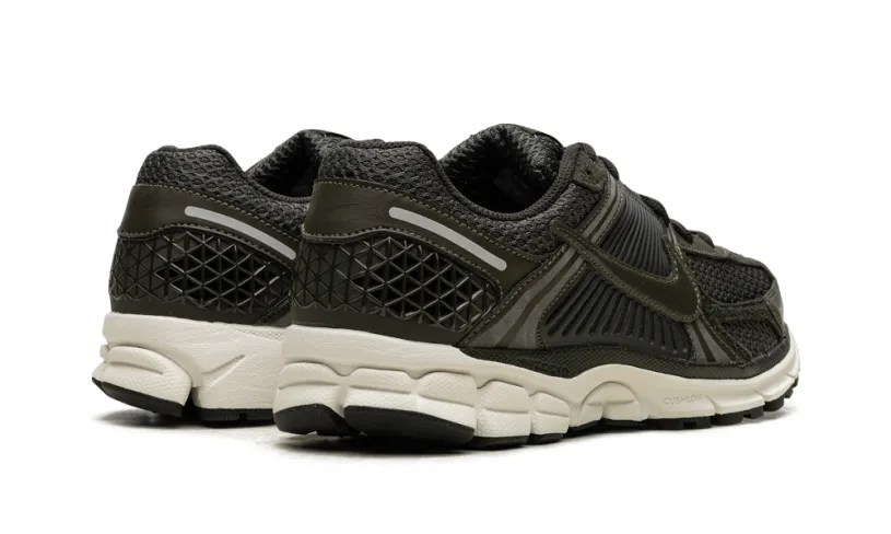 Nike Lifestyle ZOOM VOMERO 5 WMNS 'Sequoia' 