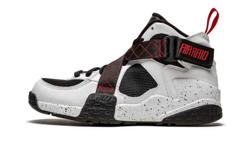 Nike Basketball Air Raid 'White   Black   Red' 
