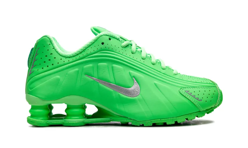 Nike Lifestyle Shox R4 WMNS 'Green Strike' 