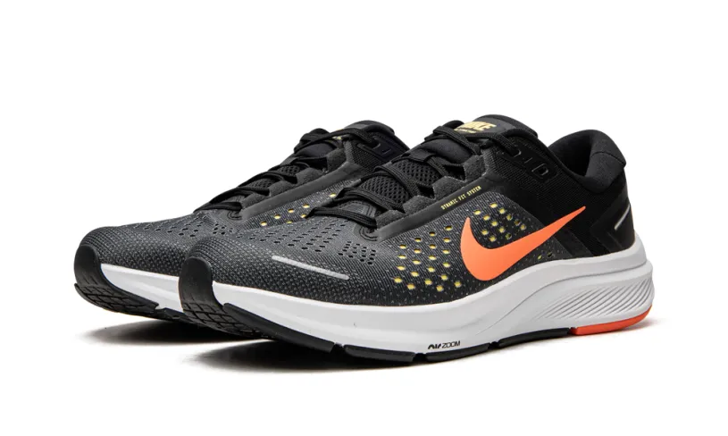 Nike Lifestyle Air Zoom Structure 23