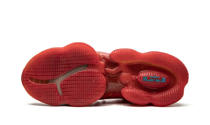 Nike Basketball LEBRON XIX 'Space Jam - Tune Squad' 