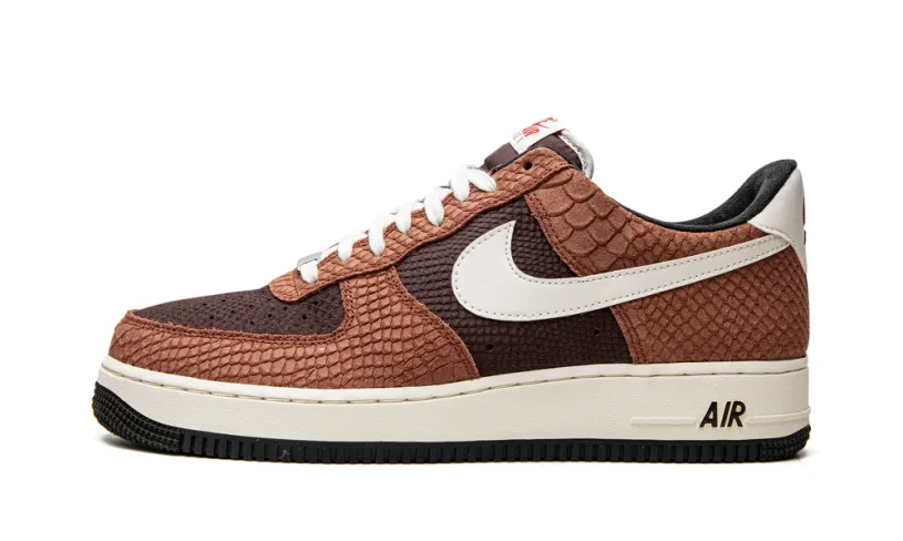 Nike Lifestyle Air Force 1 Low 'Red Bark'
