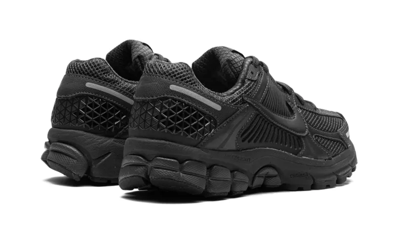 Nike Lifestyle Zoom Vomero 5 WMNS 'Triple Black' 