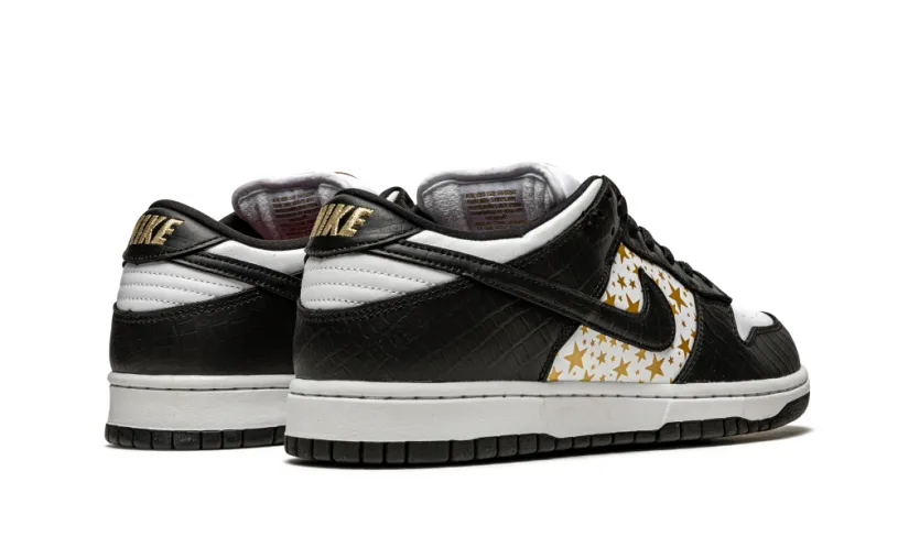 SB Dunk Low 'Supreme - Stars - Black' 