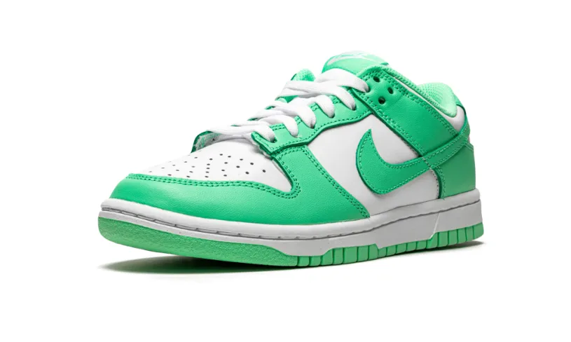 Nike Dunk DUNK LOW WMNS 'Green Glow' 