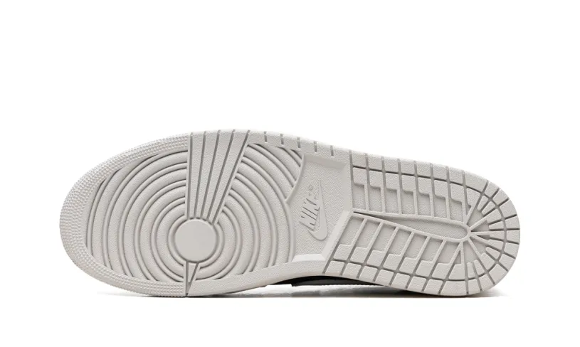 Air Jordan 1 Air Jordan 1 Low 'Black Elephant'