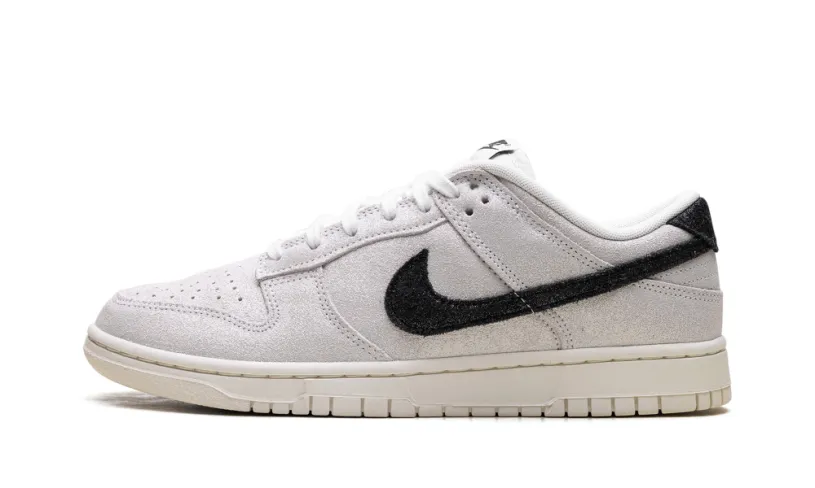 Nike Dunk Dunk Low SE WMNS 'Sail Black'