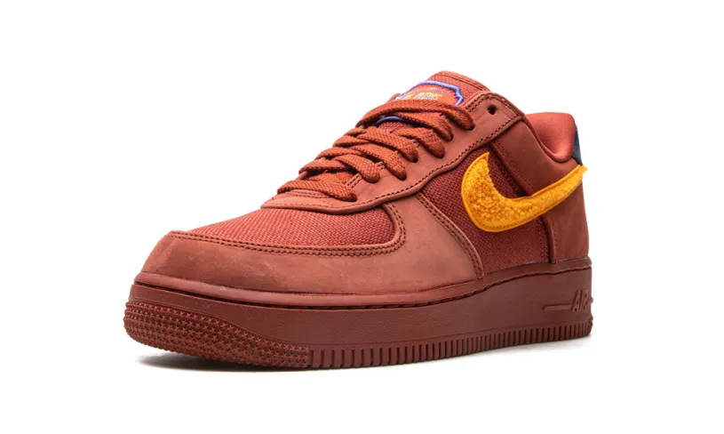 Nike Lifestyle Air Force 1 Low 'La Familia' 