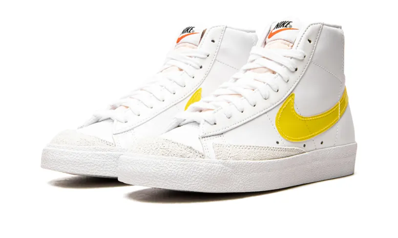 Nike Lifestyle BLAZER MID 77 ESSENTIAL WMNS 'Translucent Yellow Swoosh' 