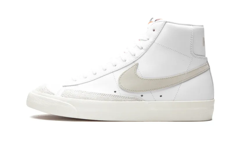 Nike Basketball Blazer Mid 77 Vintage 'Light Bone' 