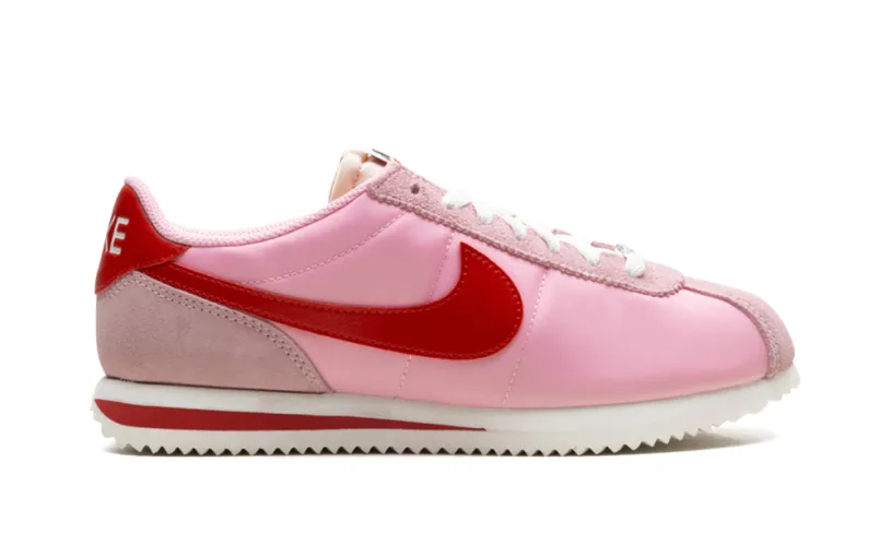 Nike Lifestyle Cortez TXT WMNS 'Medium Soft Pink Sail' 