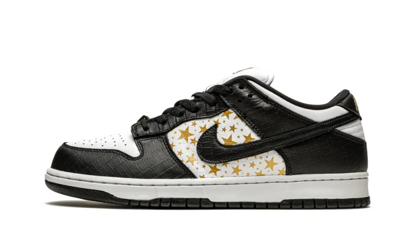 SB Dunk Low 'Supreme - Stars - Black' 