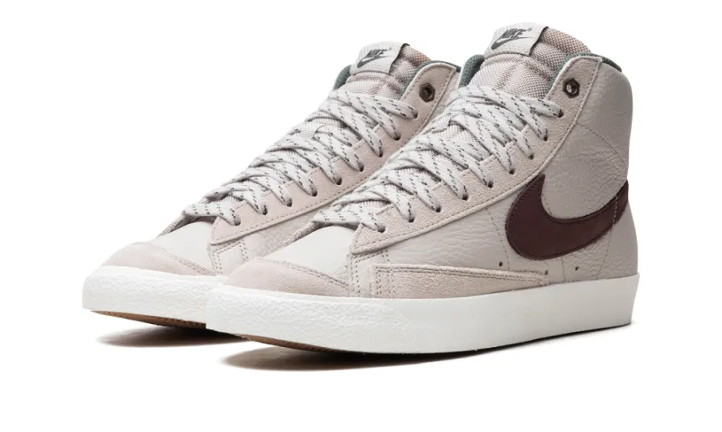 Nike Lifestyle Blazer Mid '77 'Cream / Vintage Green'