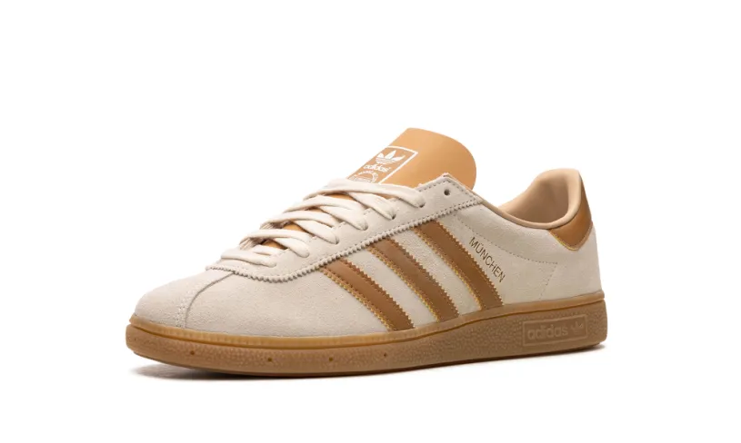 More Adidas Shoes Munchen 'Cream White Mesa'