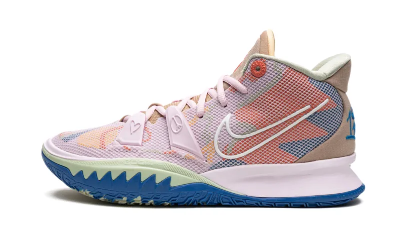 Nike Basketball Kyrie 7 