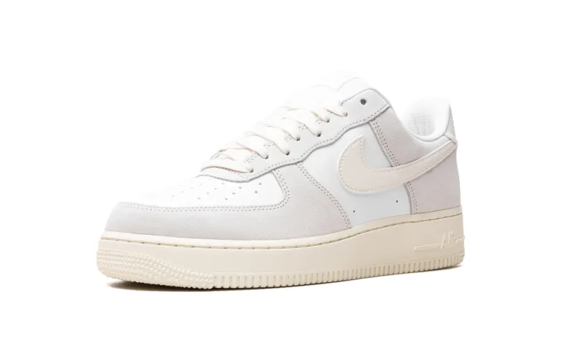 Nike Lifestyle Air Force 1 Low 'Sail Platinum Tint' 