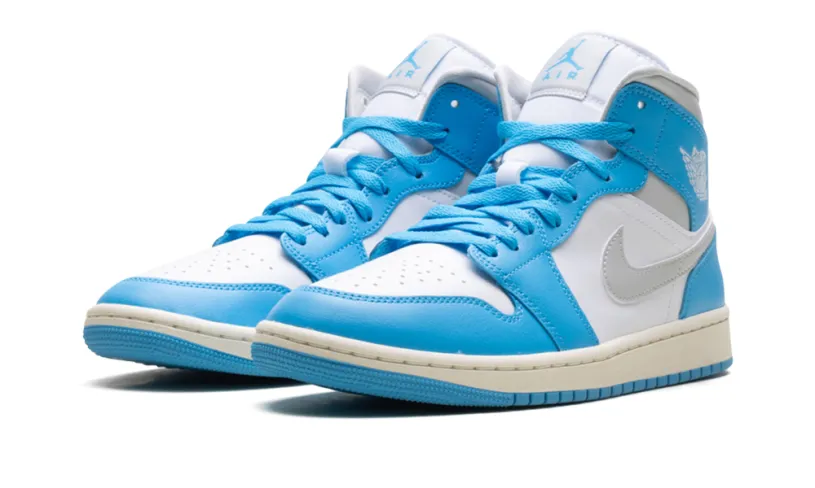 Air Jordan 1 Jordan 1 Mid WMNS 'Dark Powder Blue White Sail Neutral Grey' 
