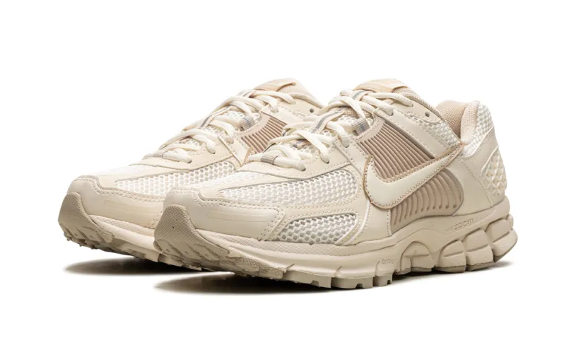 Nike Lifestyle Zoom Vomero 5 WMNS 'Sail' 