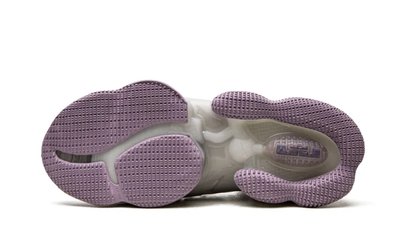 Nike Basketball LeBron 19 'Strive for Greatness' 