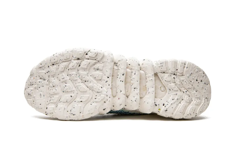 Nike Basketball Space Hippie 01 