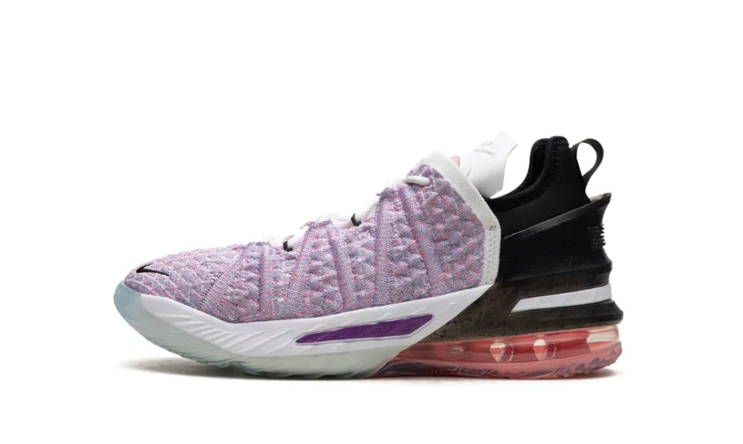 Nike Basketball LeBron 18 GS 