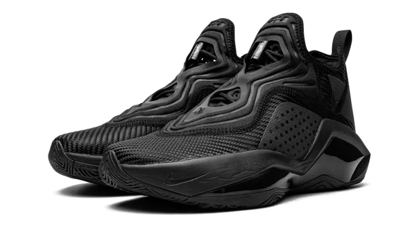 Nike Basketball LeBron Soldier XIV 'Triple Black'
