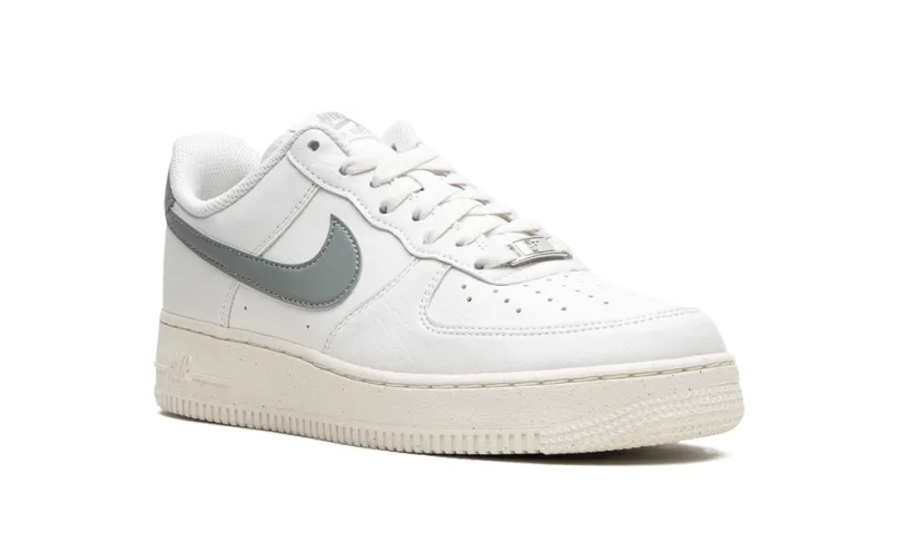 Nike Lifestyle AIR FORCE 1 '07 NEXT NATURE MNS WMNS 'Mica Green' 