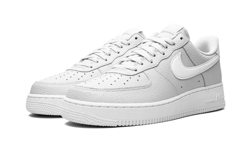 Nike Lifestyle Air Force 1 '07 'Pebbled Leather - Pure Platinum' 