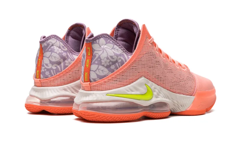 Nike Basketball LEBRON XIX LOW 'Atomic' 