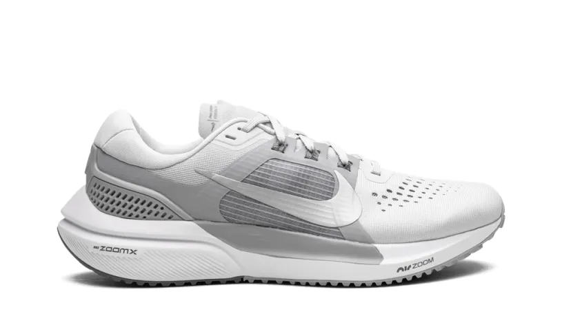 Nike Lifestyle AIR ZOOM VOMERO 15 MNS WMNS 