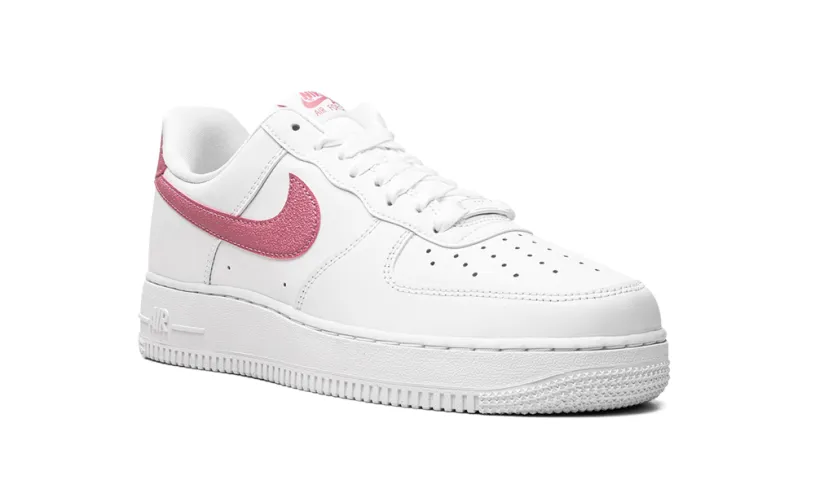 Nike Lifestyle AIR FORCE 1 '07 ESS TRINO MNS WMNS 'Desert Berry' 