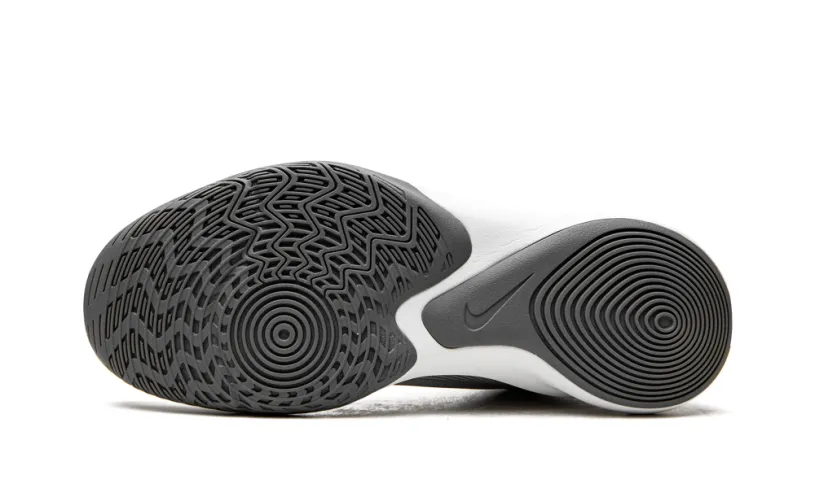 Nike Basketball Precision 4 