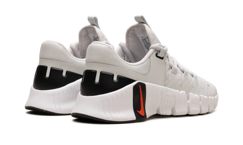 Nike Air Max FREE METCON 5 WMNS 'Photon Dust' 