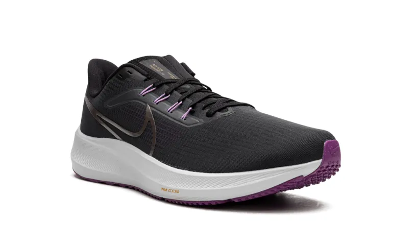 Nike Basketball Air Zoom Pegasus 39 