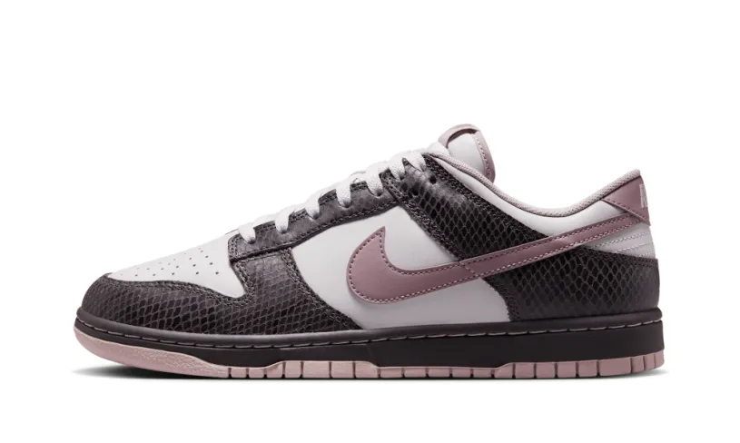 Nike Dunk Dunk Low SE 'Medium Ash Violet Snakeskin' 