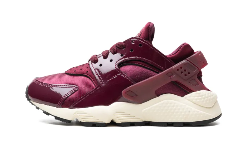 Nike Lifestyle Air Huarache WMNS 'BEETROOT'