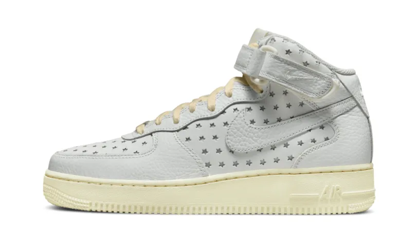 Nike Lifestyle AIR FORCE 1 MID WMNS 'CUT OUT STARS' 