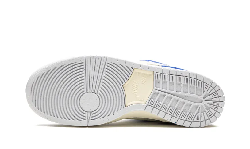 Nike Dunk SB Dunk Low 'Fly Streetwear - Gardenia' 